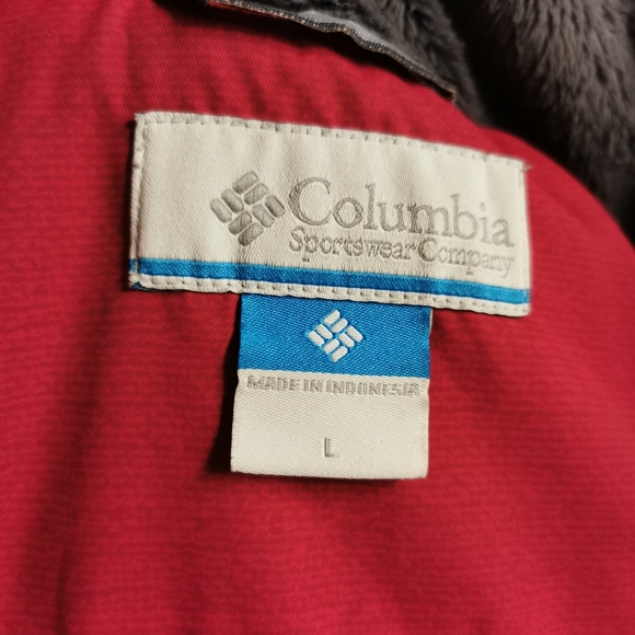 Women's Columbia winter jacket - Picture 2 of 2